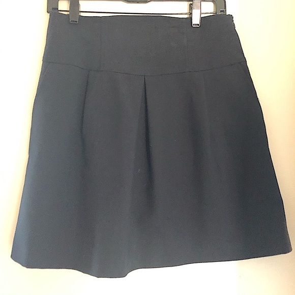 Zara basic black high waisted mini above the knee skirt with side pockets Sz m - Picture 4 of 7